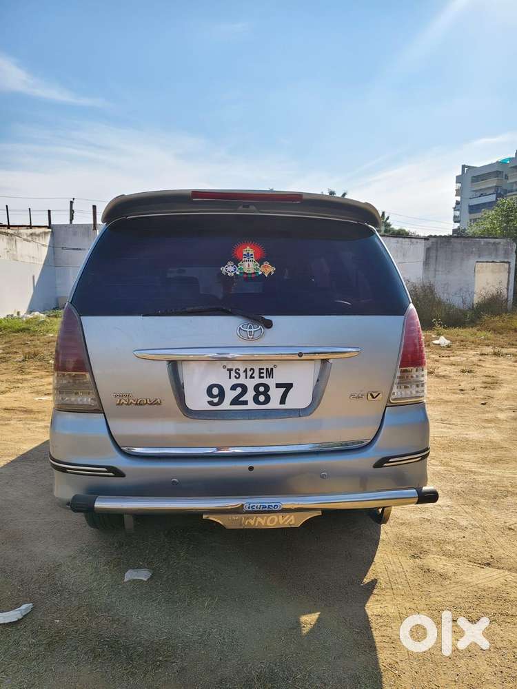Toyota Innova, 2009, Diesel