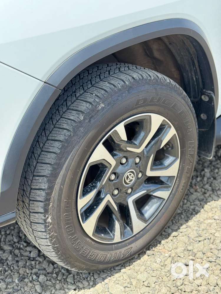 Toyota Fortuner Legender 4x2 At 2.8, 2024, Diesel