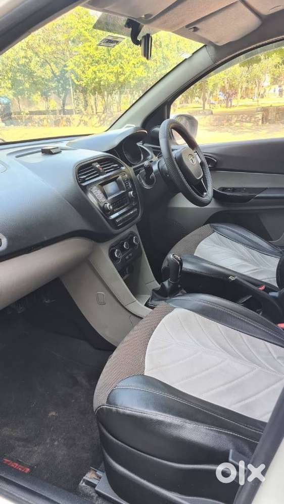 Tata Tiago 1.2 Revotron Xt Option, 2018, Petrol