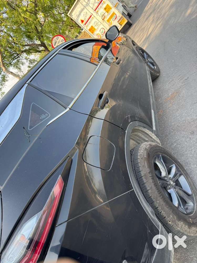 Tata Harrier Diesel 2021