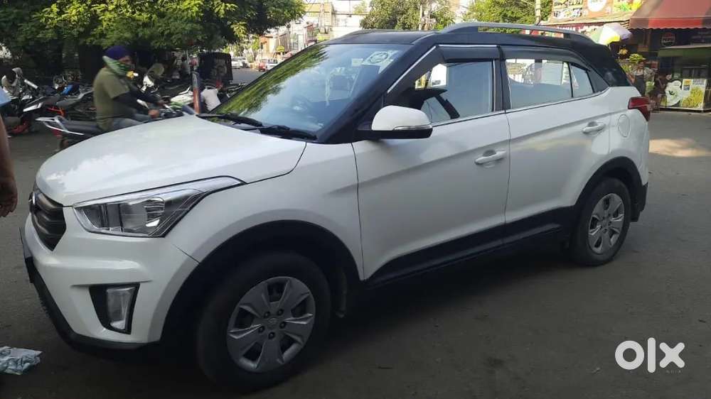 Hyundai Creta Ex 2017 Petrol Second-owner