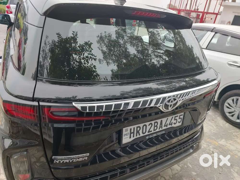 Toyota Urban Cruiser Hyryder 2024 Petrol Well Maintained