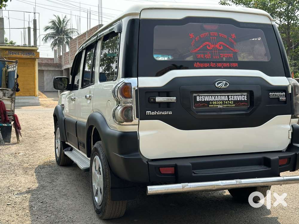 Mahindra Scorpio S4 Plus 9s, 2015, Diesel