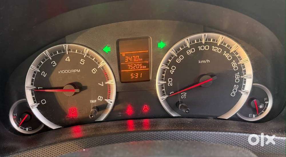 Maruti Suzuki Swift Dzire, 2016, Petrol