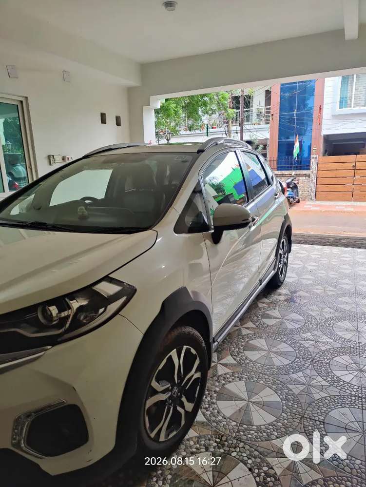 Honda Wr-v Edge 2022 Excellent Condition, Defence Family Owned