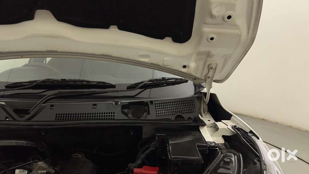 Nissan Magnite 1.0 Xv, 2022, Petrol