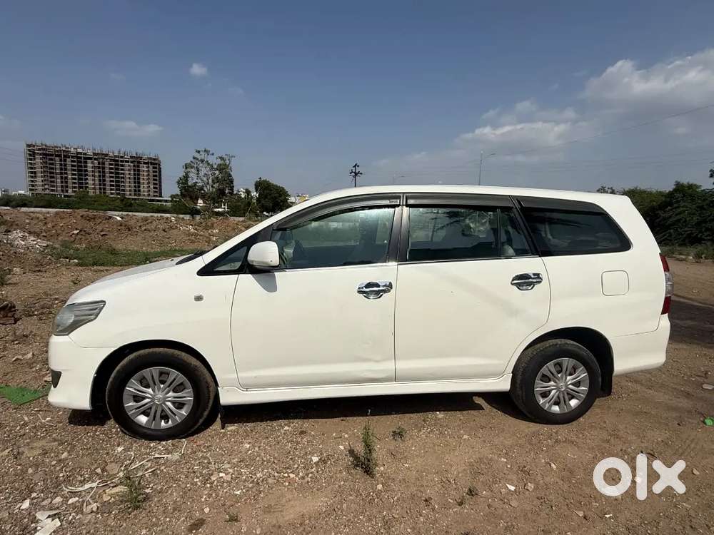 Toyota Innova 2013 Diesel Well Maintained