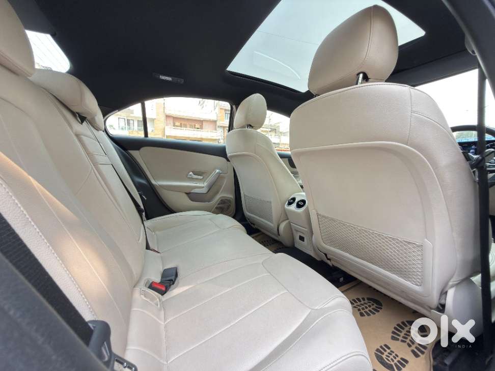 Mercedes-benz A-class Limousine 200, 2023, Petrol
