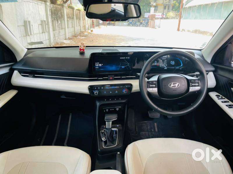 Hyundai Verna 1.5 Sx (o) Vtvt, 2023, Petrol