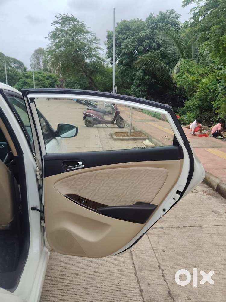 Hyundai Fluidic Verna 1.6 Vtvt S, 2013, Petrol