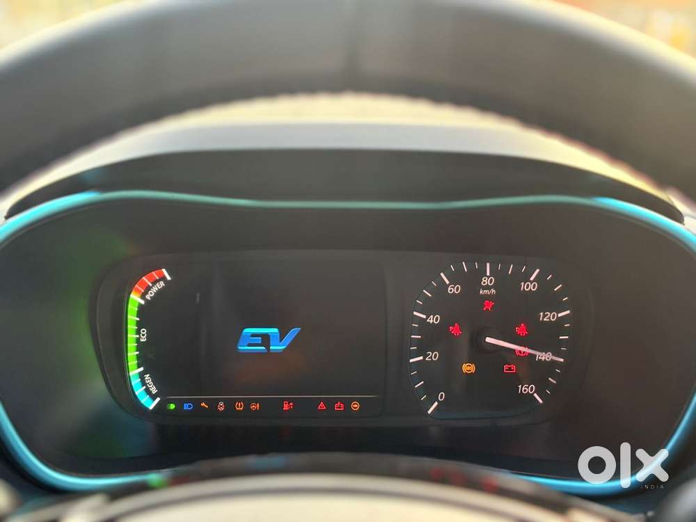 Tata Nexon Ev Xz Plus Dark Edition, 2022, Electric
