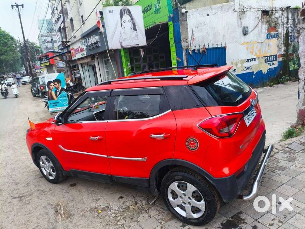 Mahindra Tuv 300 T6, 2019, Petrol