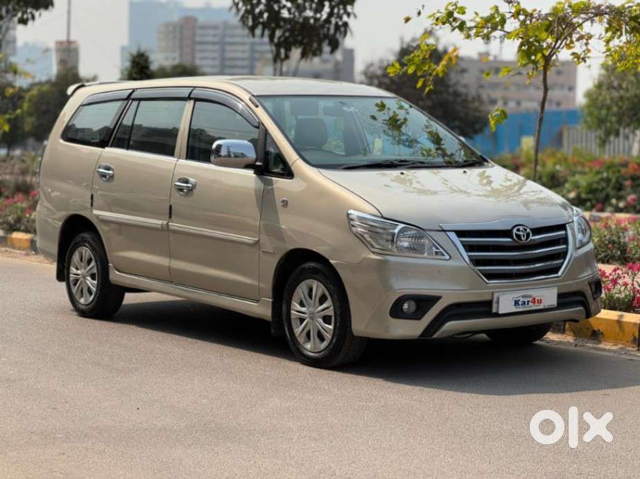 Toyota Innova 2.5 G (diesel) 8 Seater, 2013, Diesel