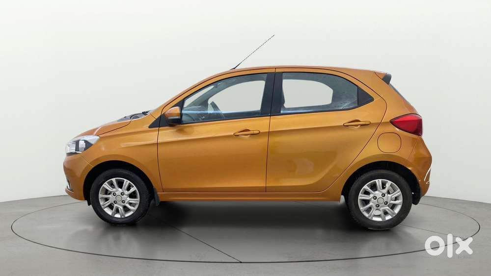 Tata Tiago 1.2 Revotron Xz, 2017, Petrol