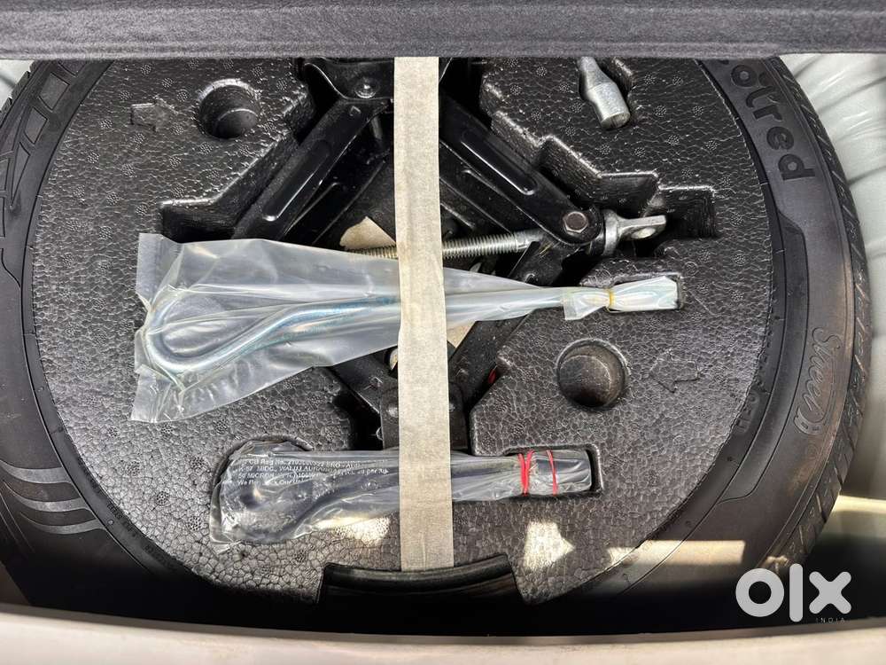 Mahindra Xuv300 W8 Option Diesel, 2021, Diesel