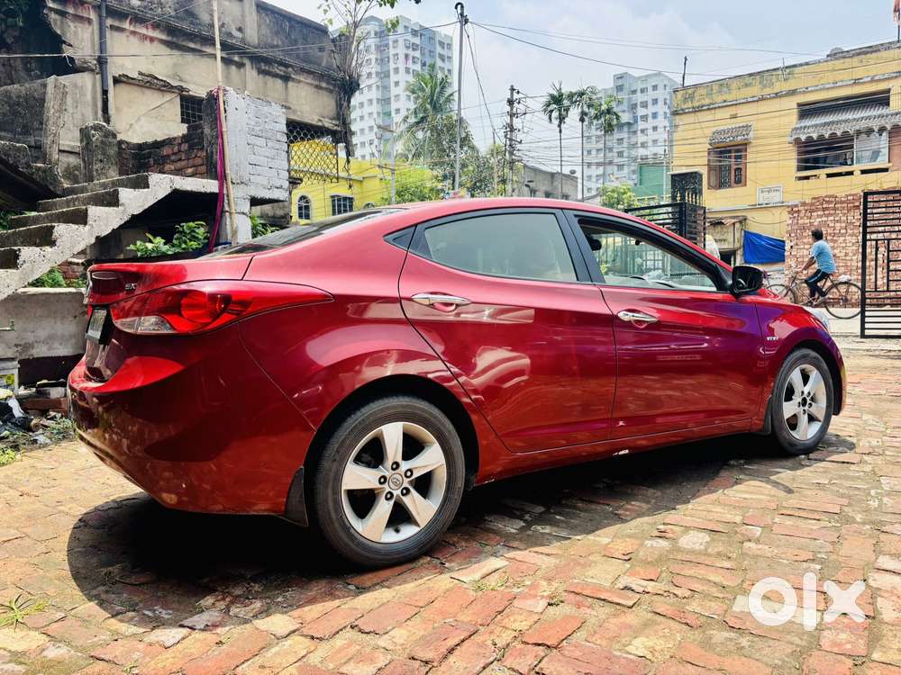 Hyundai Elantra 1.8 Sx Mt, 2013, Petrol