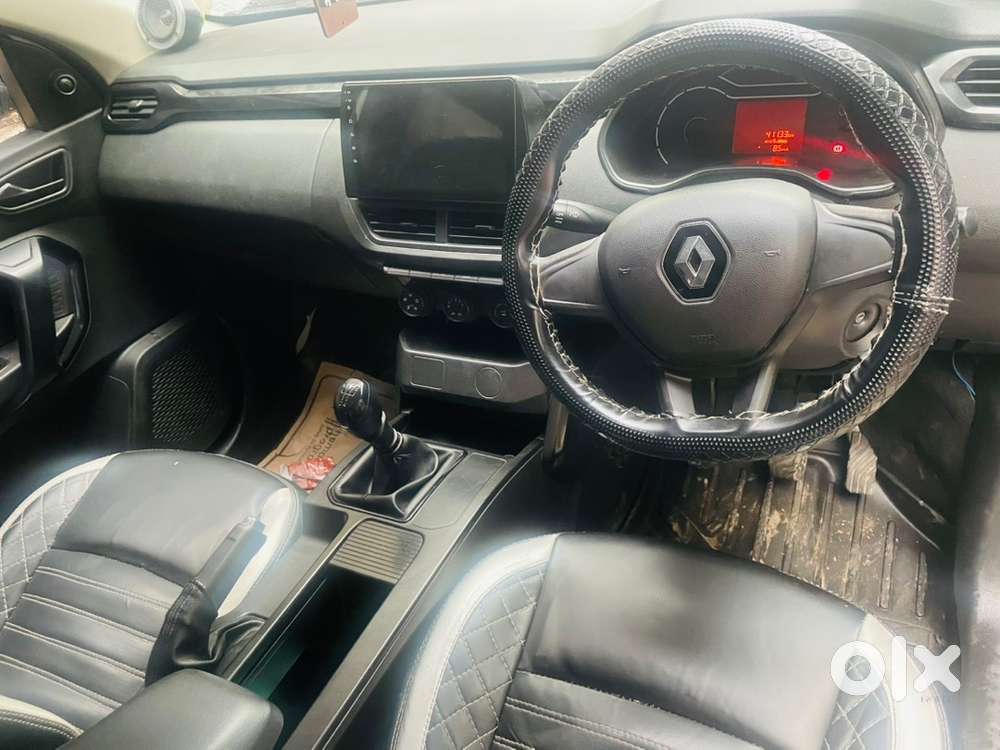 Renault Kiger 2023 Petrol Manual Year