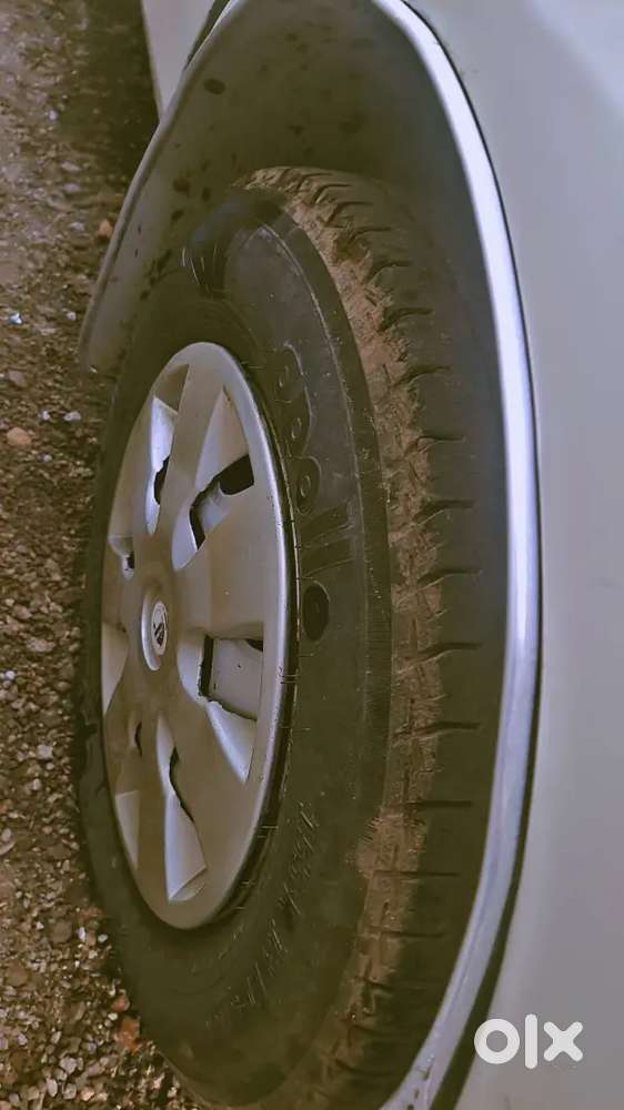 5 Seater Ac  , S White Color ,all Documents Complete,petrol & Cng