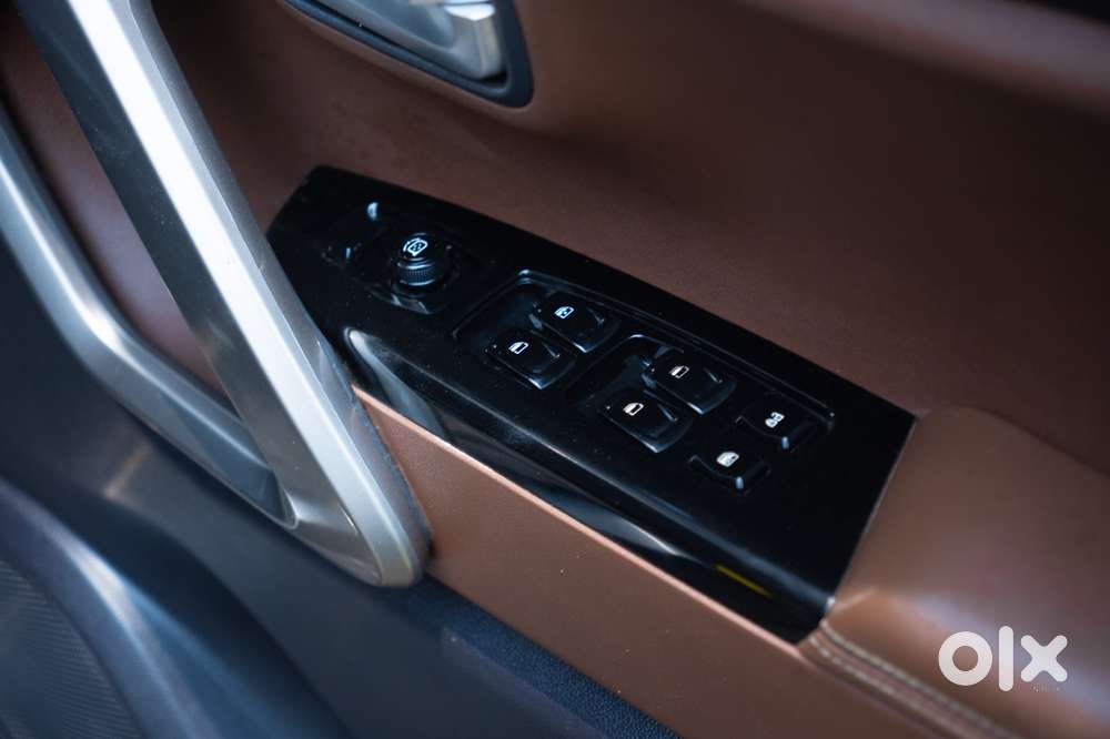Mahindra Scorpio N Z8 Diesel At 2wd 7 Str, 2024, Diesel