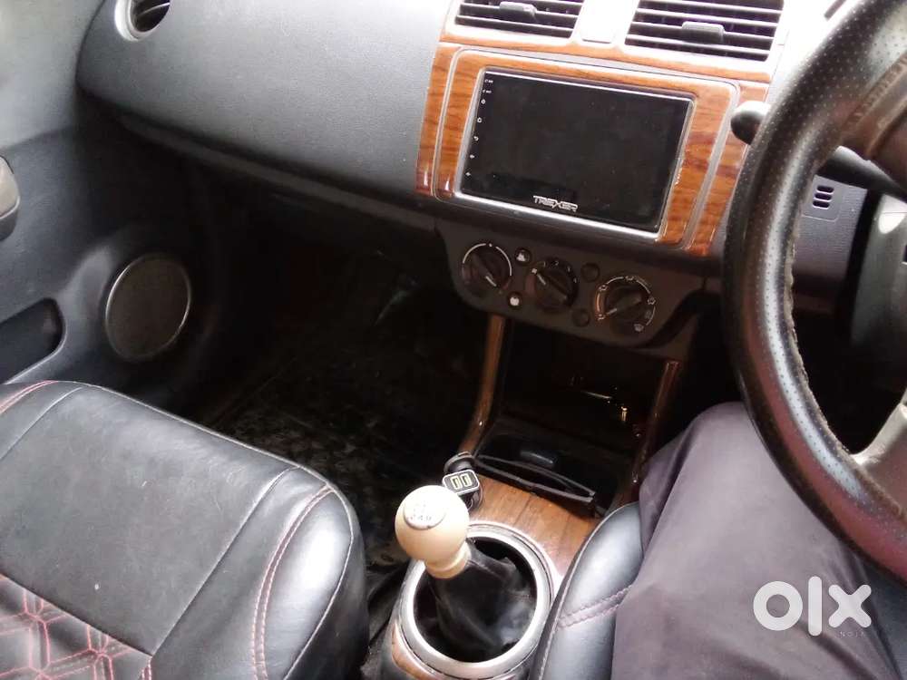 Maruti Suzuki Swift 2011 Petrol 108486 Km Driven