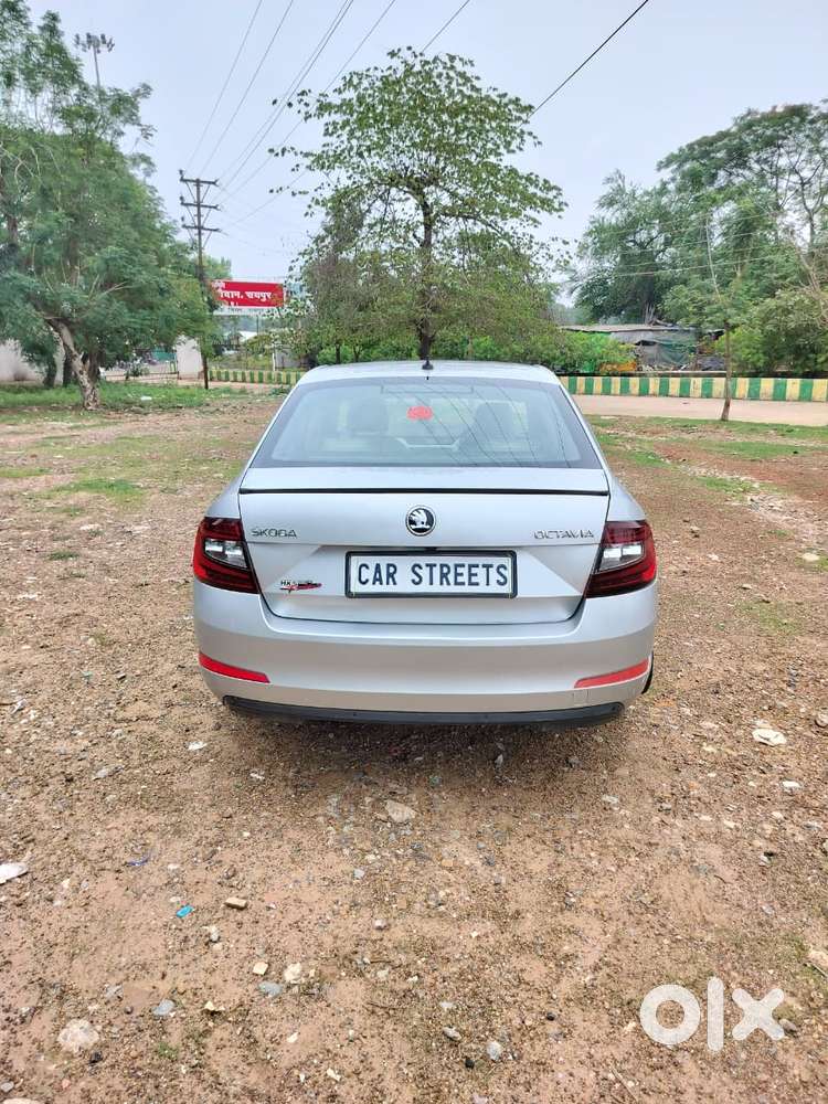 Skoda Octavia 1.8 Tsi Style Plus At, 2017, Petrol