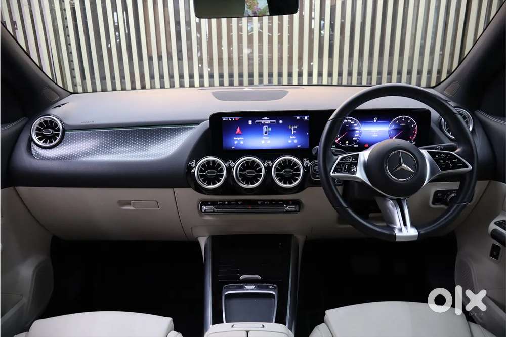Mercedes-Benz GLA 200, 2024, Petrol