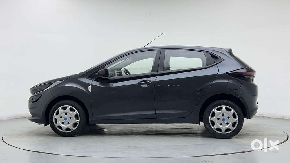 Tata Altroz 1.2 Xm Plus, 2020, Petrol
