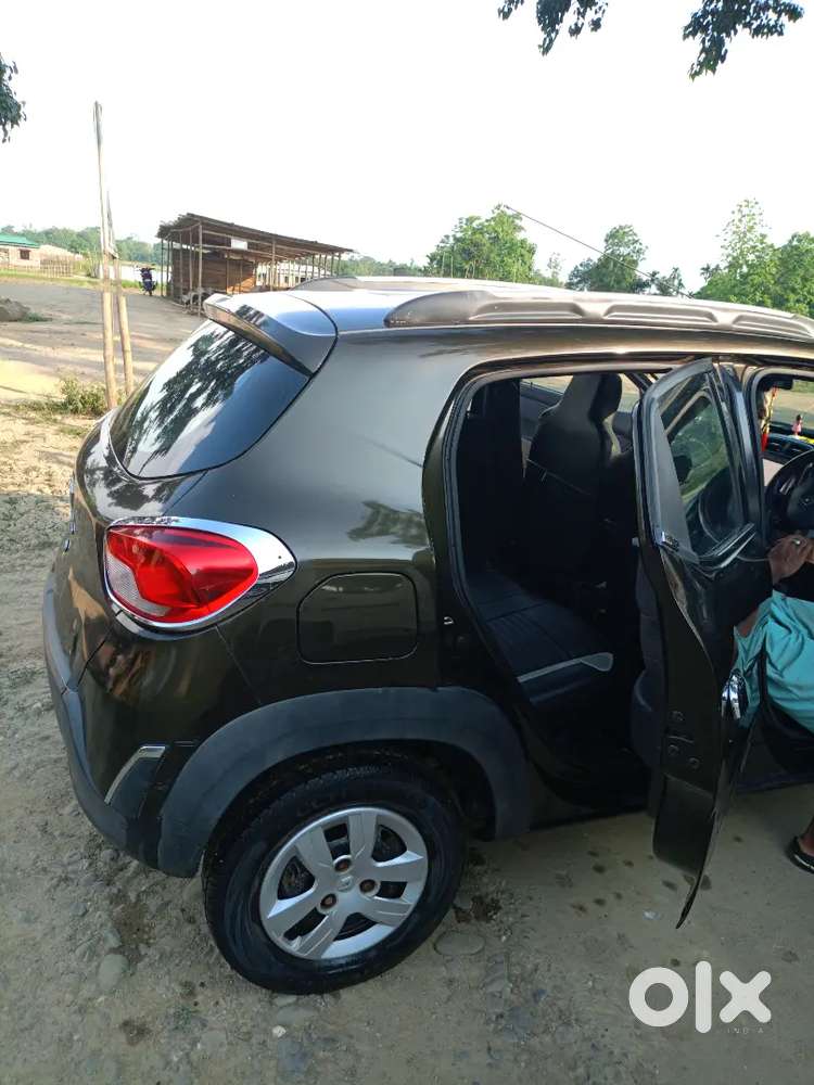 Renault Kwid Petrol Manual 2017