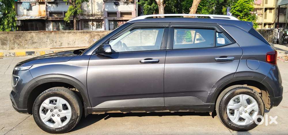 Hyundai Venue 1.2 S Plus, 2021, Petrol