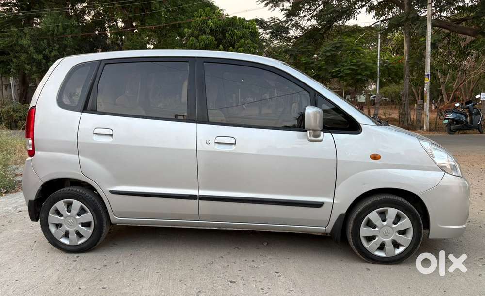 Maruti Suzuki Estilo Vxi, 2013, Petrol