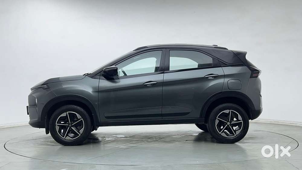 Tata Nexon Creative 1.2 Revotron Petrol 6 Amt, 2023, Petrol