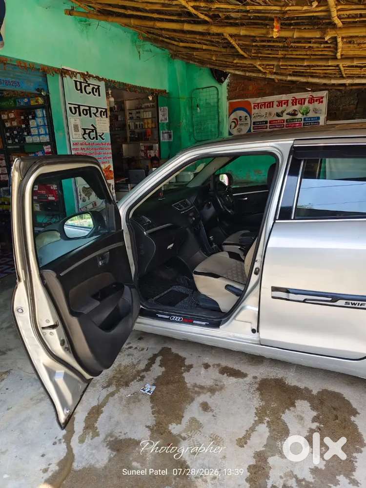 Maruti Suzuki Swift Vxi 2012