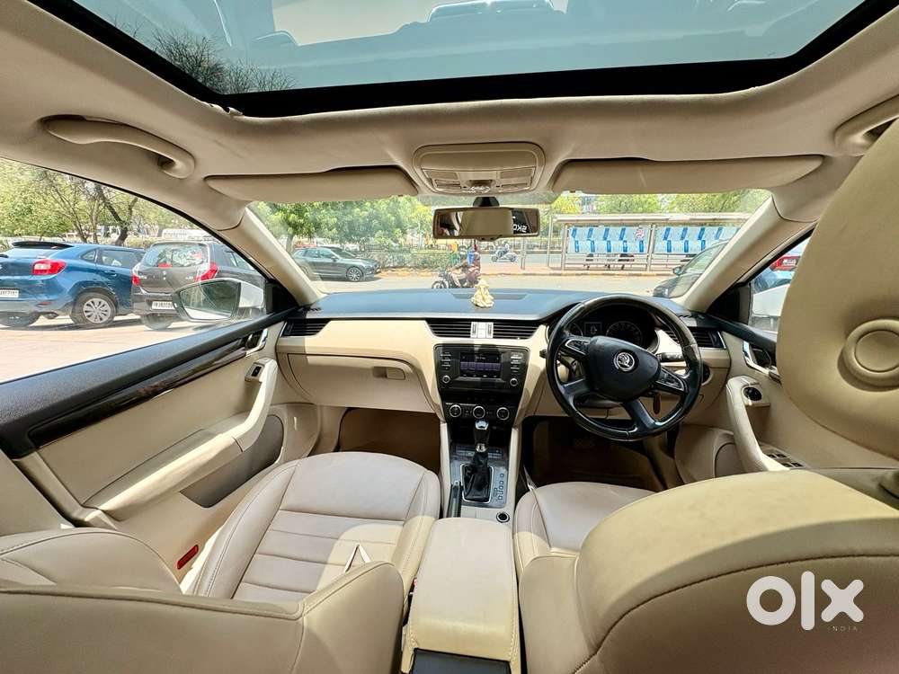 Skoda Octavia Elegance 2.0 Tdi At, 2014, Diesel