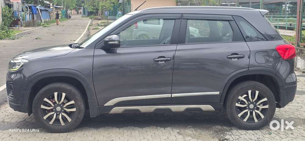 Maruti Suzuki Brezza 1.5 Zxi Plus Smart Hybrid, 2020, Petrol