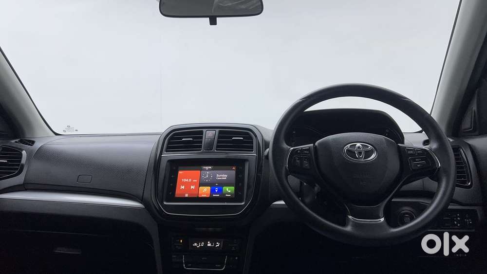 Toyota Urban Cruiser 1.5 High Grade Mt, 2022, Petrol