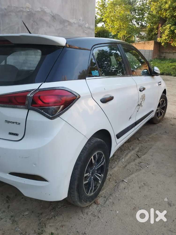 Hyundai I20 2016 Petrol 29729 Km Driven