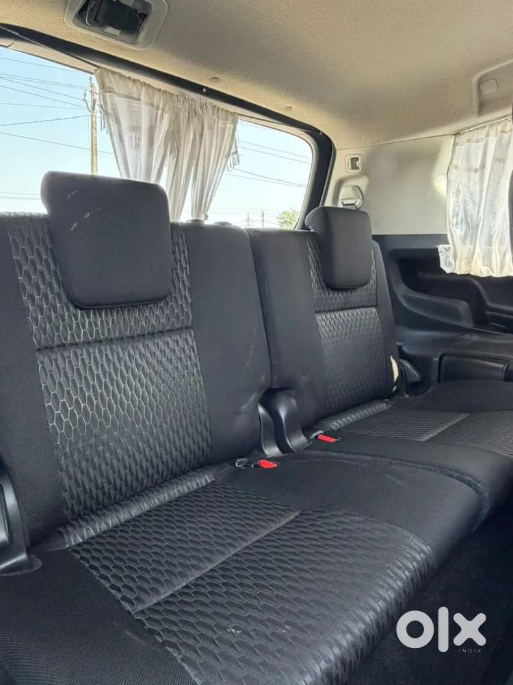 Toyota Innova Crysta, 2025, Diesel