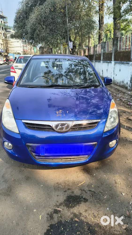 Hyundai I20 2011 Petrol Well Maintained And 1st Party Insurance Vip No