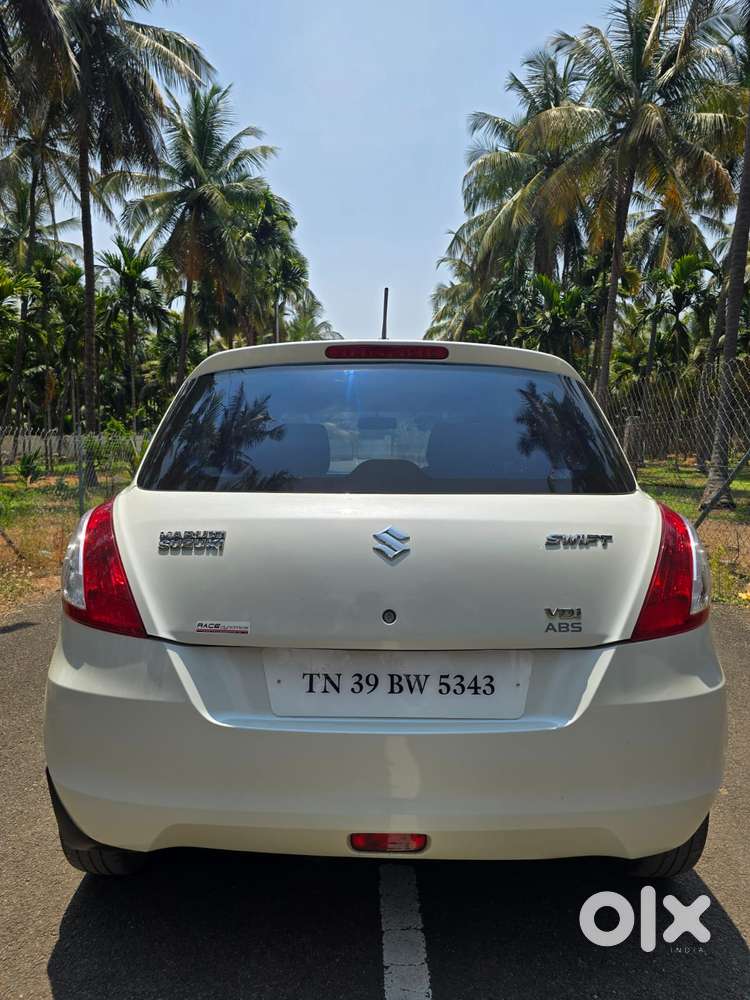 Maruti Suzuki Swift Vdi, 2015, Diesel