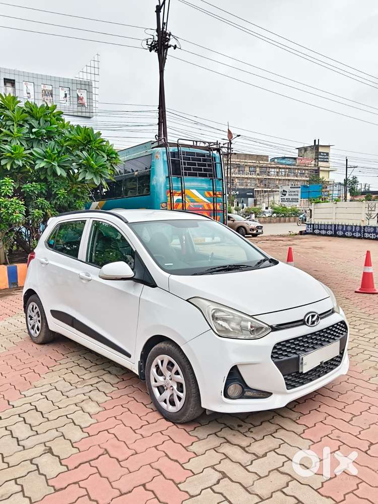 Hyundai Grand I10 Sportz(o) 1.2 Mt, 2019, Petrol