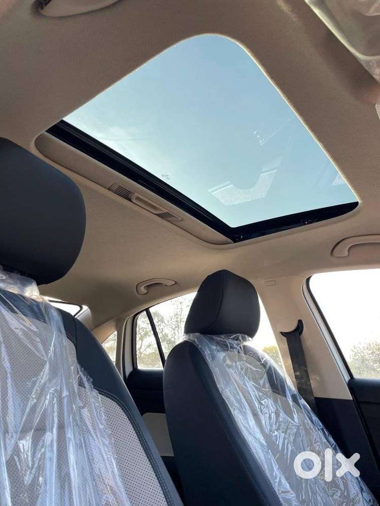 Skoda Slavia Style 1.5l Tsi Dsg, 2024, Petrol