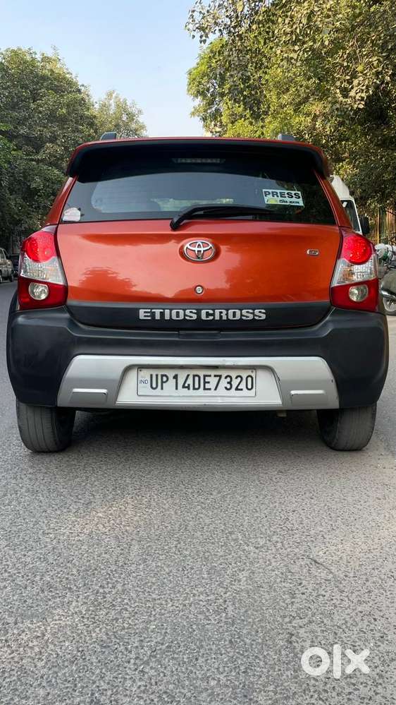 Toyota Etios Cross 1.2l G, 2017, Petrol