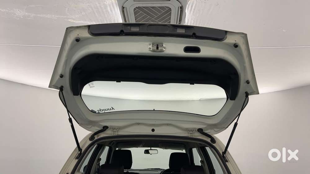 Maruti Suzuki Swift Vvt Vxi, 2017, Petrol