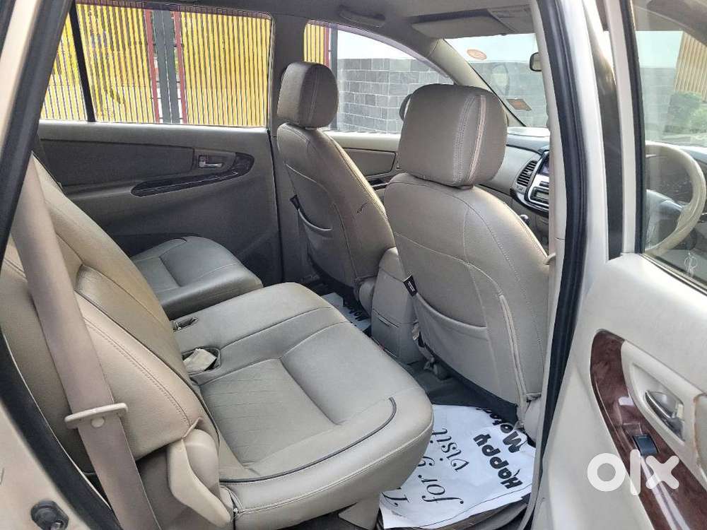Toyota Innova 2.5 Vx 8 Str, 2012, Diesel