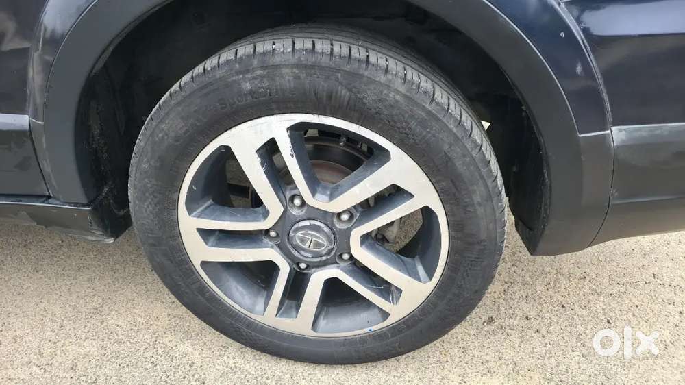 Tata Hexa 2017 Diesel 75000 Km Driven