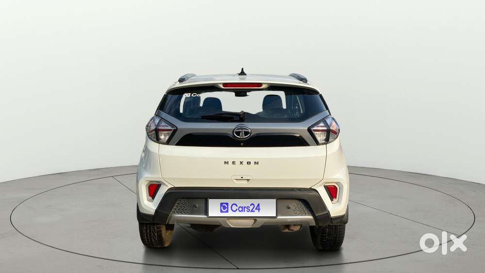 Tata Nexon 1.2 Revotron Xza Plus Premium, 2021, Petrol