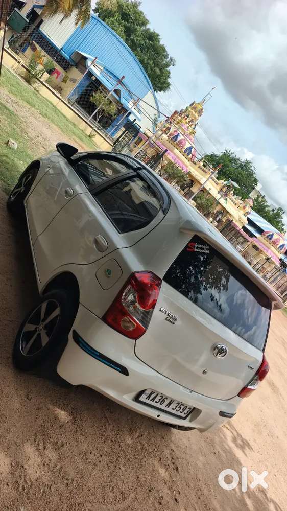 Toyota Etios Liva 2014
