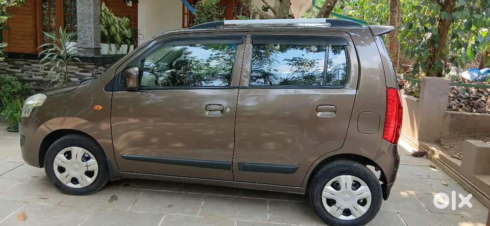 Maruti Suzuki Wagon R  Vxi 2014 Petrol 70500 Km Driven No Replacment