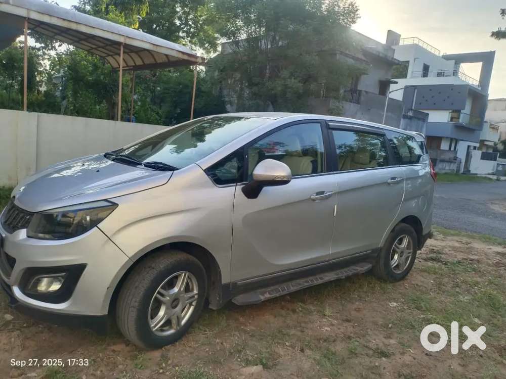 Mahindra Marazzo 2020 Variant M6