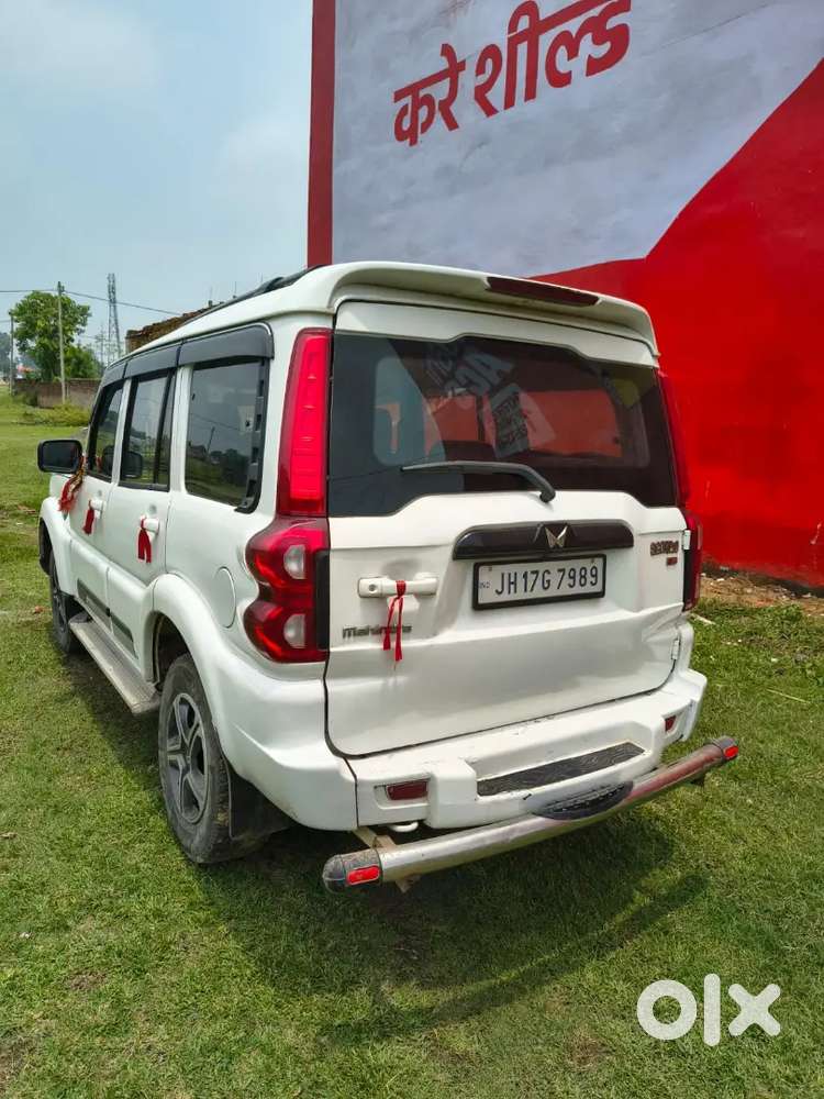 Mahindra Scorpio 2015 Diesel 62000 Km Driven